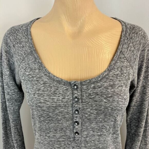 Aerie Women's Medium Grey Long Sleeve Casual Button Down Shirt Top Scoop Neck - Picture 2 of 13